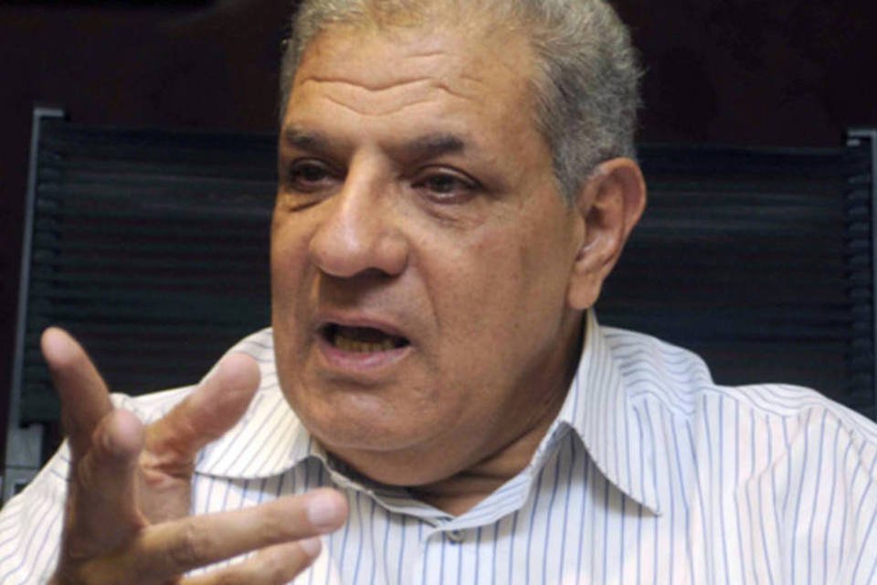 Novo premiê do Egito promete esmagar terrorismo