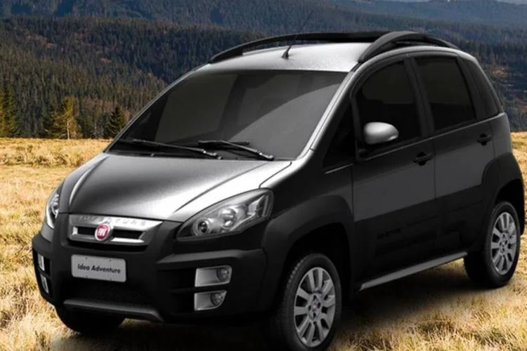 
	J&aacute; a op&ccedil;&atilde;o Adventure mant&eacute;m o motor 1.8 de 16V Flex e tem pre&ccedil;o inicial em R$ 62.530
 (Reprodução/Fiat)