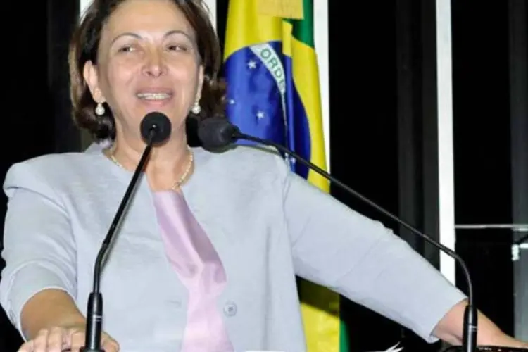 Ideli Salvatti assume o ministério de Relações Institucionais e será a nova articuladora política do governo Dilma (Waldemir Barret/Agência Senado)