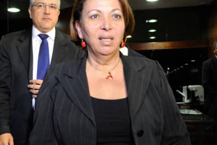 
	Ideli Salvatti: ministra comemorou a manuten&ccedil;&atilde;o dos quatro vetos presidenciais analisados pelo Congresso
 (Ministros da Saúde, Alexandre Padilha, e)