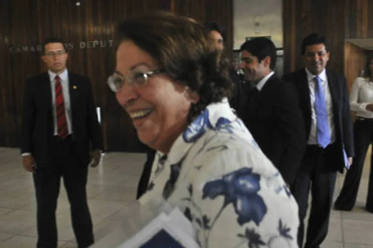 
	Ideli Salvati: ministra admitiu que ser&aacute; uma &quot;negocia&ccedil;&atilde;o complicada&quot;.
 (Antonio Cruz/ABr)