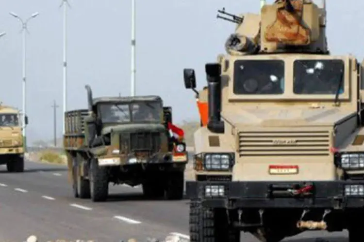O alvo do ataque dos radicais islamitas foram as fortificações levantadas pelas tropas e pelos milicianos para proteger os acessos de Lauder (AFP)