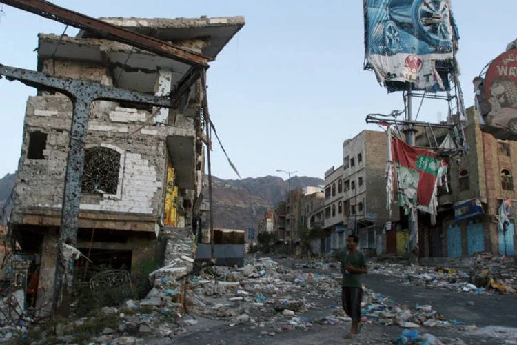 
	I&ecirc;men: &quot;O retorno a um cen&aacute;rio de hostilidades em grande escala s&oacute; gera mais necessidades humanit&aacute;rias&quot;
 (Anees Mahyoub / Reuters)