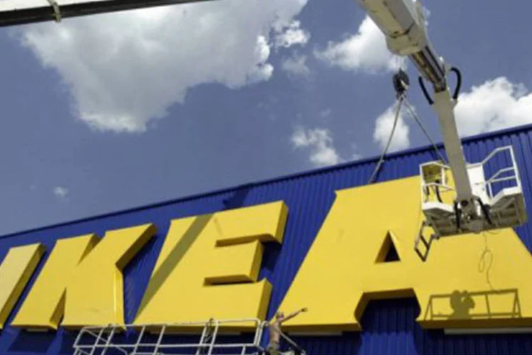 
	Escrit&oacute;rio da empresa sueca de m&oacute;veis Ikea: o ex-preso Alexander Arnold, hoje com 51 anos, afirma que foi obrigado a montar cadeiras de escrit&oacute;rio de gra&ccedil;a para a Ikea
 (Jens-Ulrich Koch/AFP)