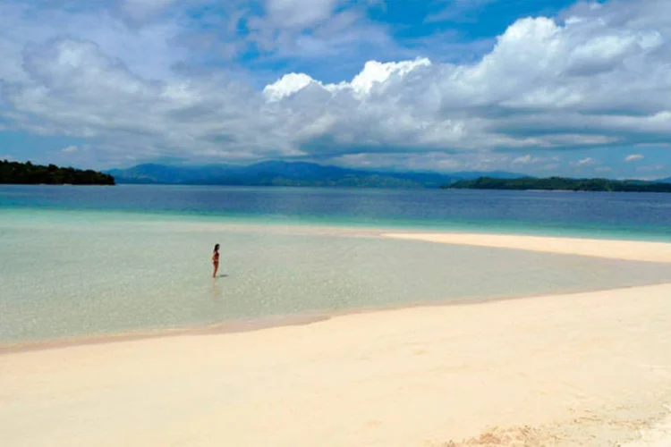 Docastaway é considerada a primeira agência de viagens com foco em destinos extremos (Divulgação)