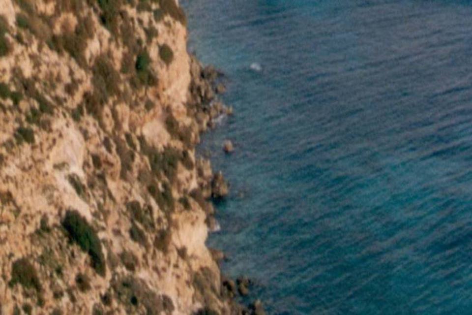 Barco de imigrantes afunda na costa líbia; 11 morreram