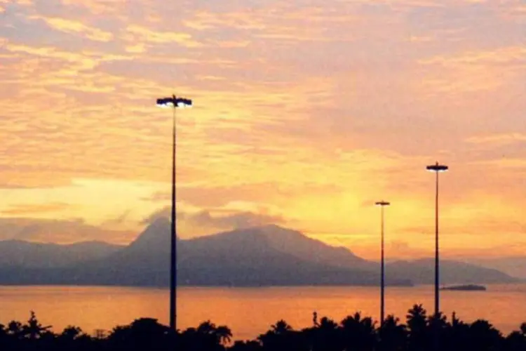 
	Ba&iacute;a da Guanabara: plano, que entrar&aacute; em vigor em janeiro de 2014, foi apresentado hoje (27) na sede da secretaria de Estado do Ambiente
 (James G. Howes via Wikimedia Commons)