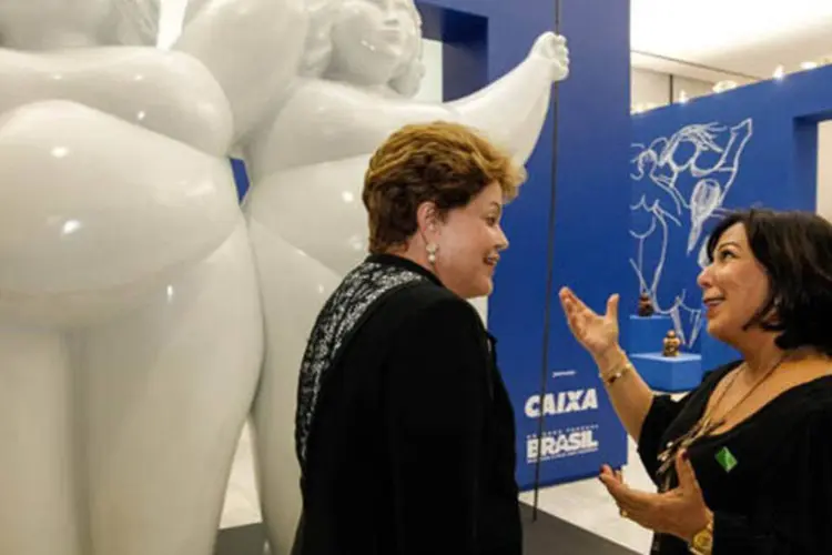 Presidenta Dilma Rousseff durante abertura da exposição "Mulheres do Brasil", da artista plástica Eliana Kertész (Roberto Stuckert Filho/PR)