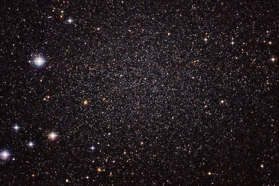 Cientistas captam imagem da galáxia anã do Escultor