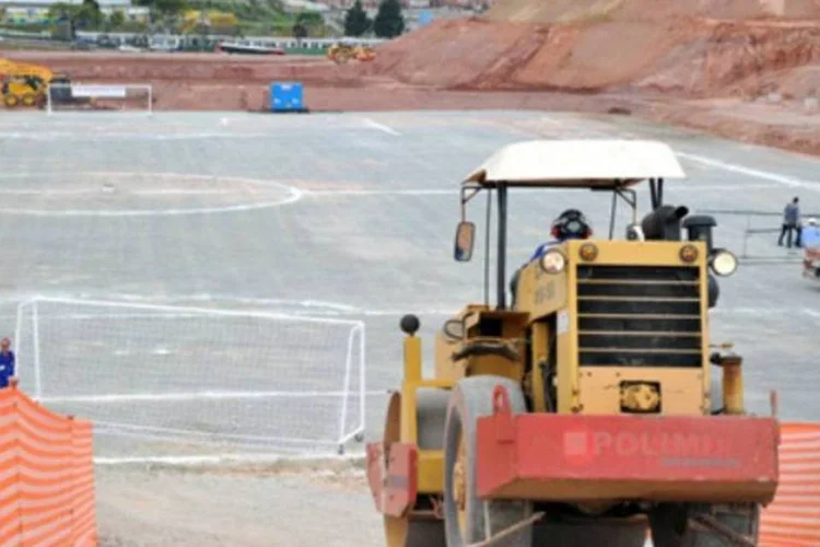 Mesmo que a construção do estádio já tenha iniciado, “atividades acessórias” - como comércio de alimentos, presentes e serviços - serão cada vez mais importantes (Fernando Pereira/Secom)