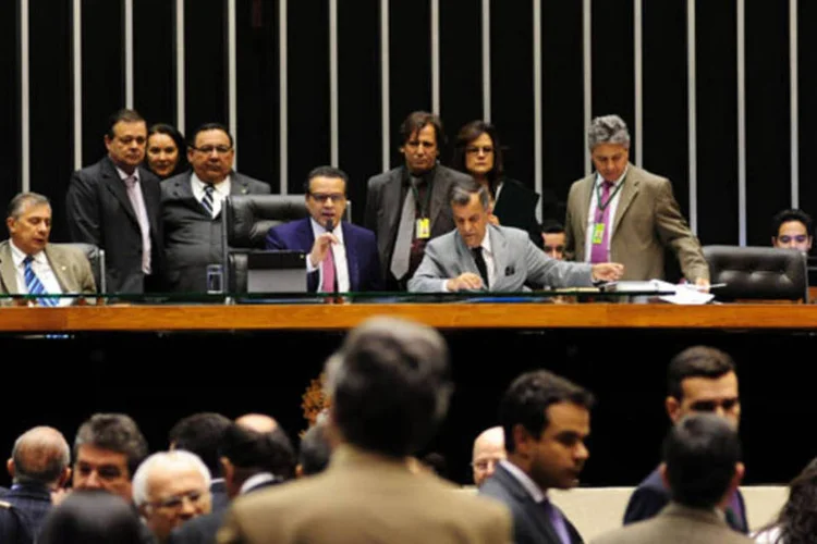 
	C&acirc;mara: ela&nbsp;pode desmembrar Comiss&atilde;o de Turismo e Desporto para acomodar&nbsp;PSC&nbsp;e resolver impasse com o PT sobre divis&atilde;o dos colegiados, confirmou Henrique Alves
 (Gustavo Lima / Câmara dos Deputados)