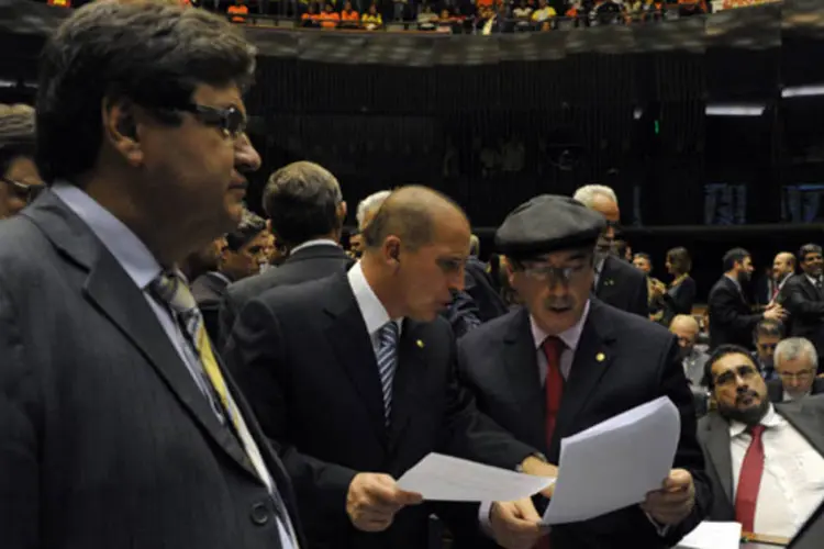 Discussão e votação da PEC do Orçamento Impositivo na Câmara, que torna obrigatória a execução de emendas parlamentares (Luis Macedo / Câmara dos Deputados)