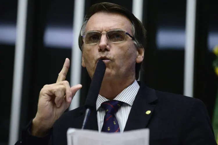 
	Jair Bolsonaro durante sess&atilde;o do impeachment
 (Câmara dos Deputados/Nilson Bastian)
