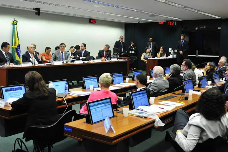 PEC do teto de gastos: ministros da Fazenda e do Planejamento participam de audiência sobre projeto que prevê limite dos gastos públicos (Luis Macedo/Câmara dos Deputados)