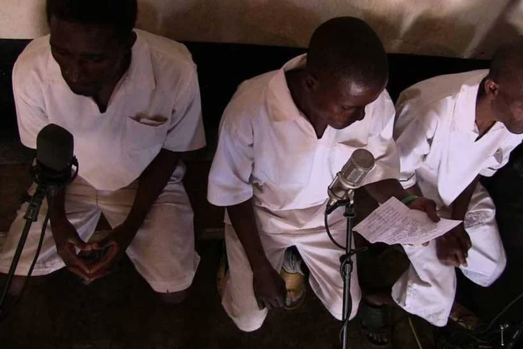 
	Banda &quot;Zomba Prison Project&quot;: os membros do grupo ficaram surpresos
 (Divulgação/sixdegreesrecords)