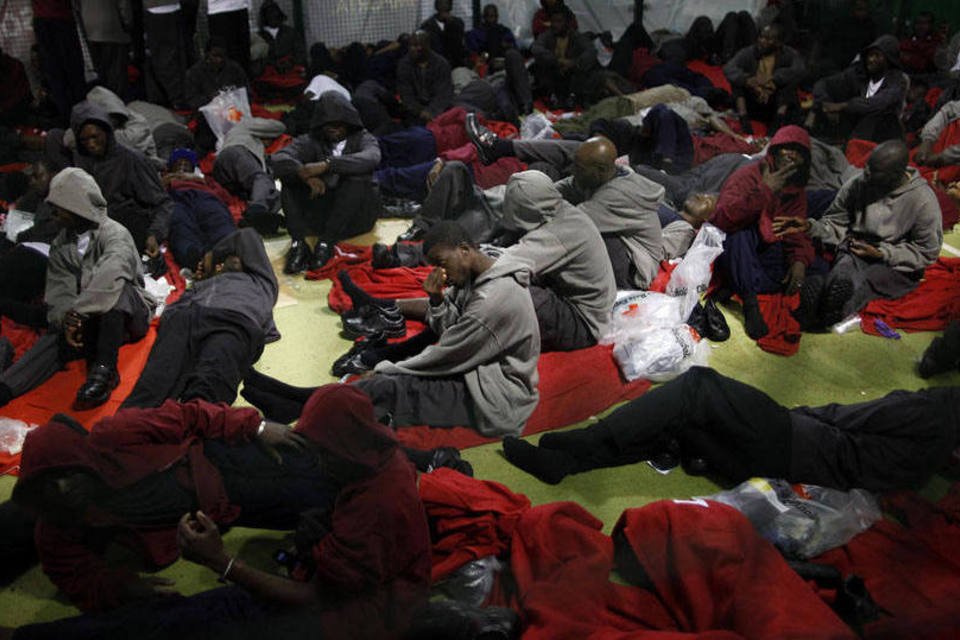 Europa bate recorde de imigrantes irregulares, diz Frontex