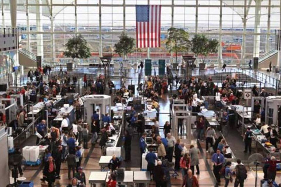 Terminal de aeroporto nos EUA é fechado depois de incidente