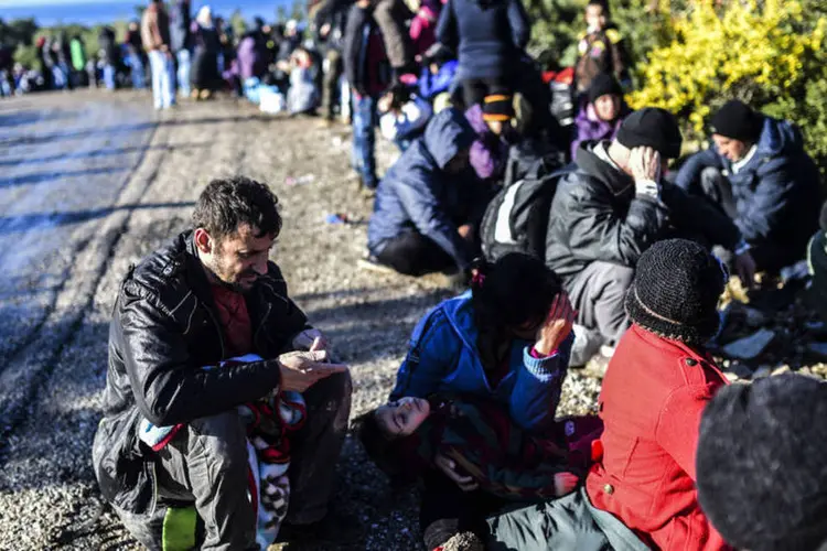 Imigrantes: Atenas começou a se preocupar com o endurecimento do governo turco (Bulent Kilic / AFP)