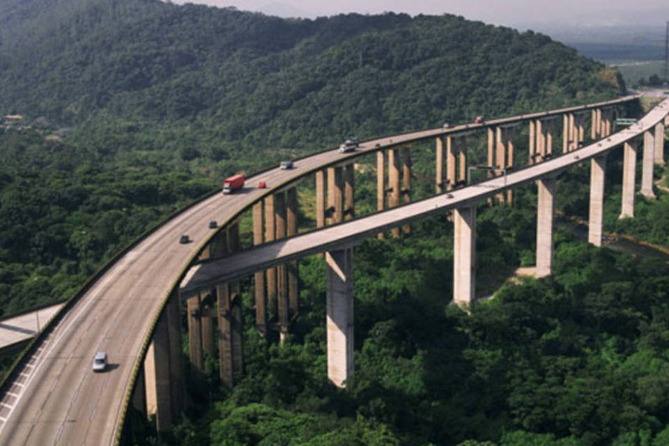 Movimento é tranquilo na maioria das rodovias de SP