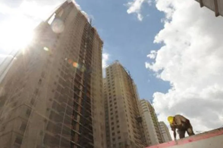 Dentre os ramos de atividade, o setor de construção de edifícios foi o que teve o maior crescimento