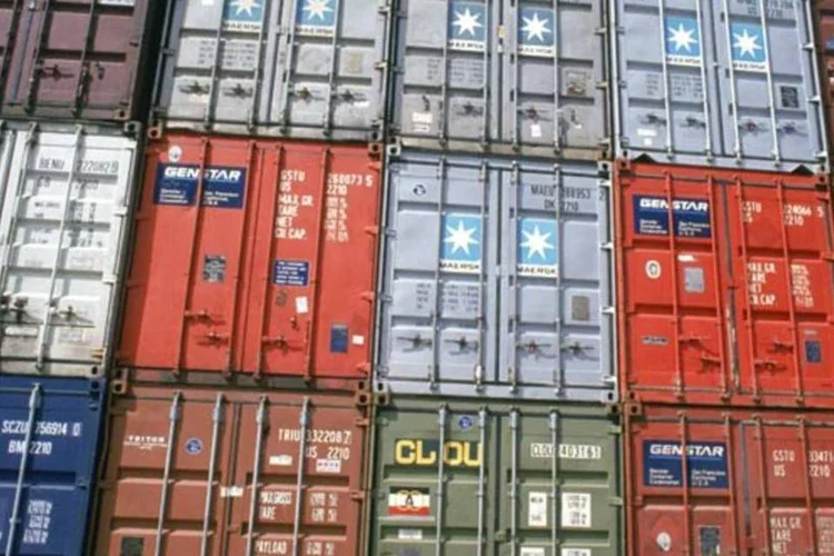 Em outubro, foram US$ 11,361 bi de exportações e US$ 10,913 bi de importações (Bia Parreiras/Exame)