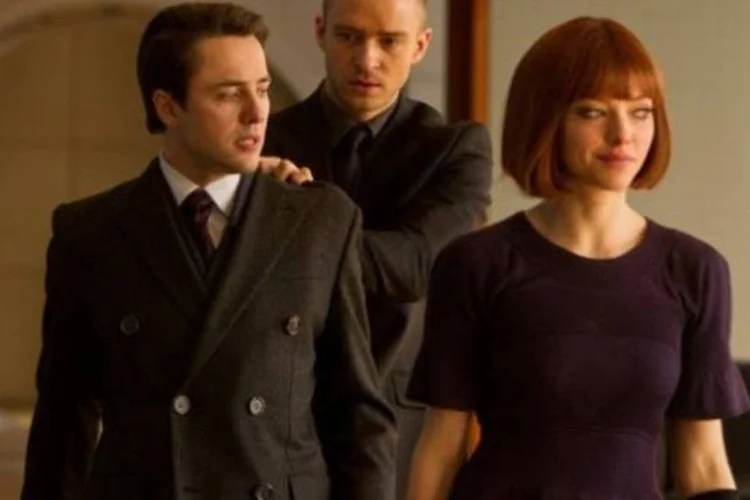 No filme, Justin Timberlake recebe de um desconhecido séculos a mais de vida (Divulgação)