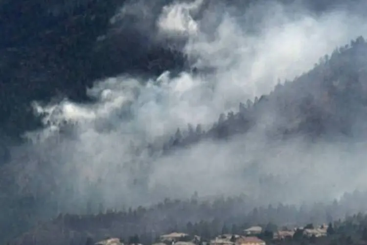 O incêndio afeta a região de Waldo Canyon, a segunda maior cidade do Colorado (Robyn Beck/AFP)