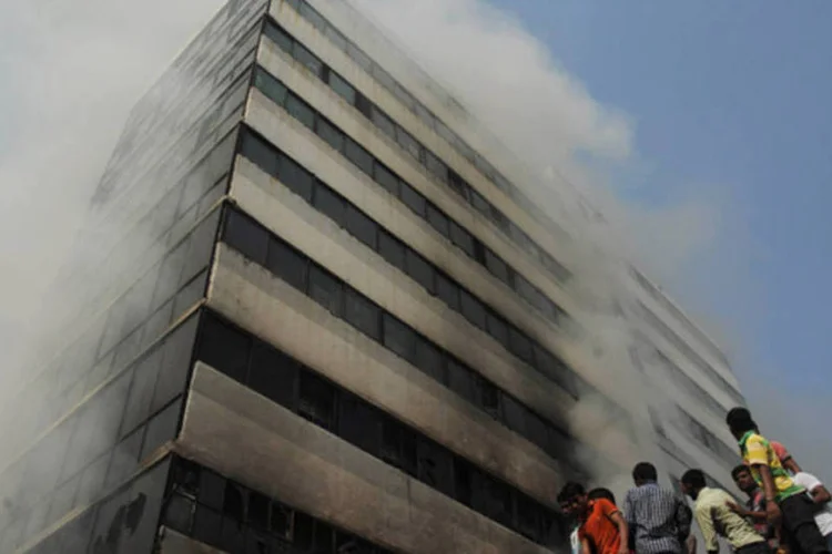 
	Inc&ecirc;ndio neste final de semana foi o pior incidente do tipo em um ind&uacute;stria na hist&oacute;ria de Bangladesh
 (Reuters)