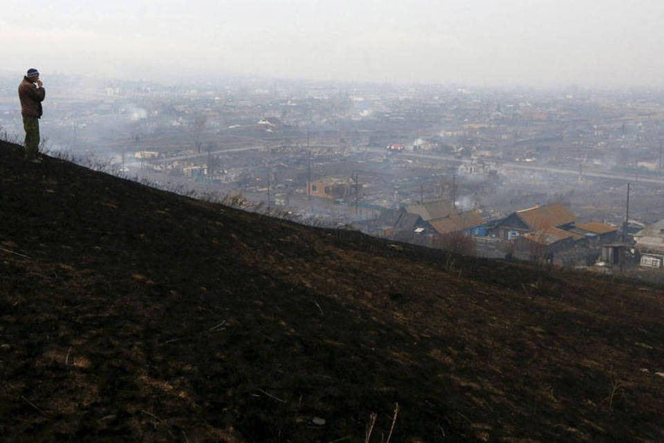 Incêndio florestal na Rússia deixa ao menos 15 mortos