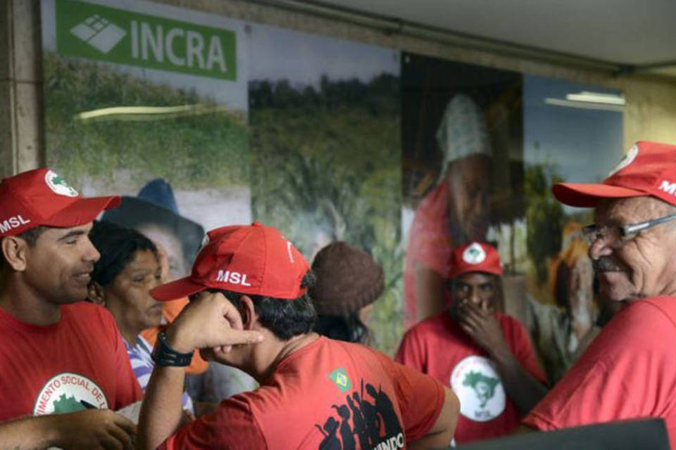 Manifestantes do MSL ocupam sede do Incra em Brasília