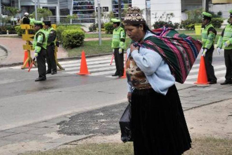 200 mi latino-americanos estão ameaçados pela pobreza