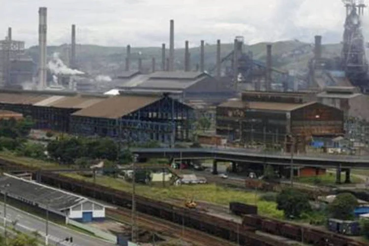 Resultado registrado na produção industrial em agosto ante julho indica estabilidade (.)