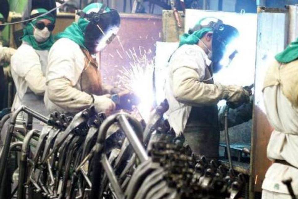 Faturamento da indústria de máquinas sobe 2,1%, diz Abimaq