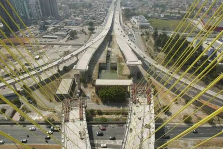 Infraestrutura brasileira tem muitos desafios pela frente (Mario Rodrigues/Veja SP)