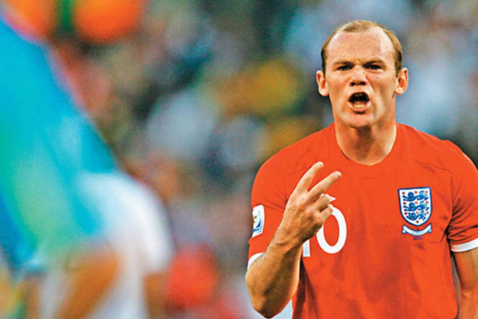 Wayne Rooney durante jogo da Inglaterra, partida válida pela Copa do Mundo de Futebol 2010 (PIER GIAVELLI)