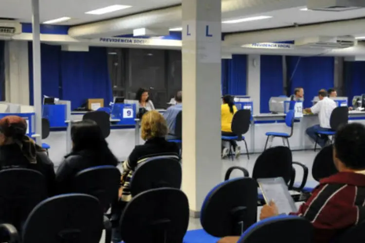 INSS: o número de casos de pagamento indevido de benefícios pós-óbito é incerto (Antonio Cruz/Agência Brasil)