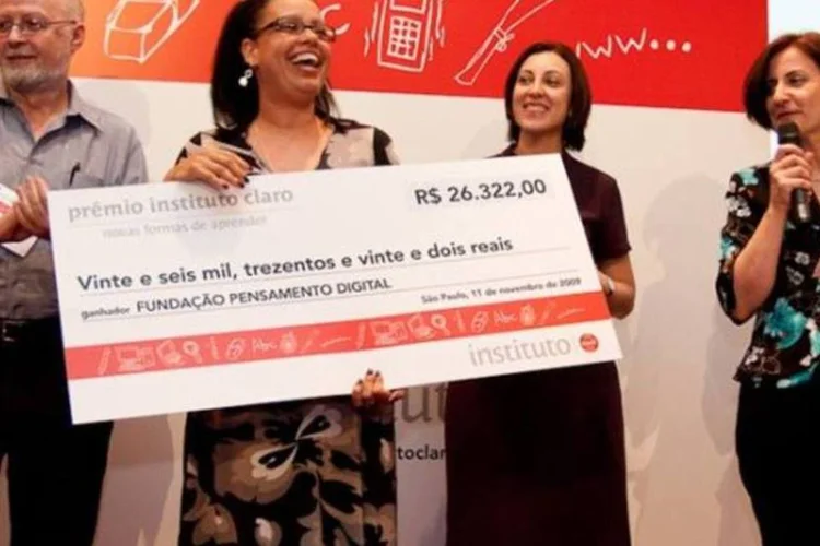 Ganhadores da última edição receberam recursos para investir em empreendimento social (Divulgação/Divulgação)