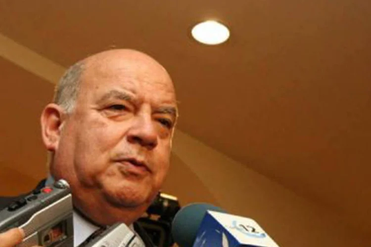 
	O secret&aacute;rio-geral da OEA: &quot;a grande quest&atilde;o &eacute; se isso que &eacute; feito, que &eacute; importante e necess&aacute;rio, est&aacute; de acordo com as miss&otilde;es da OEA, ou cabe a outros &oacute;rg&atilde;os&quot;&nbsp;
 (©AFP / Jose Cabezas)