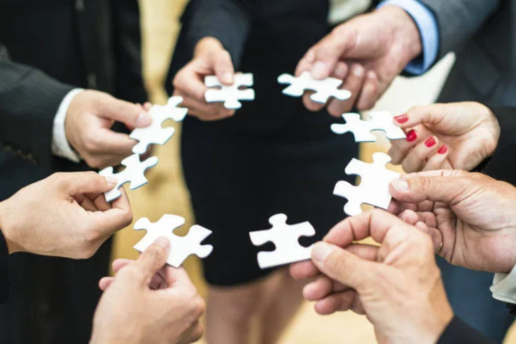 
	Engajamento: empresas que engajam equipes com sucesso podem ter receitas at&eacute; 4,5 vezes maiores que as demais
 (ThinkStock)