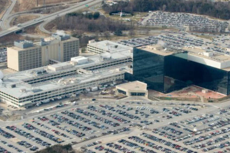 
	Complexo da NSA nos Estados Unidos: segundo documentos publicados por revista alem&atilde;, ag&ecirc;ncia espionou importantes redes de telecomunica&ccedil;&otilde;es da Europa, &Aacute;frica e &Aacute;sia
 (AFP / Saul Loeb)
