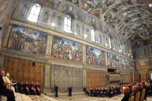 Capela Sistina fecha ao público para início dos preparativos do conclave