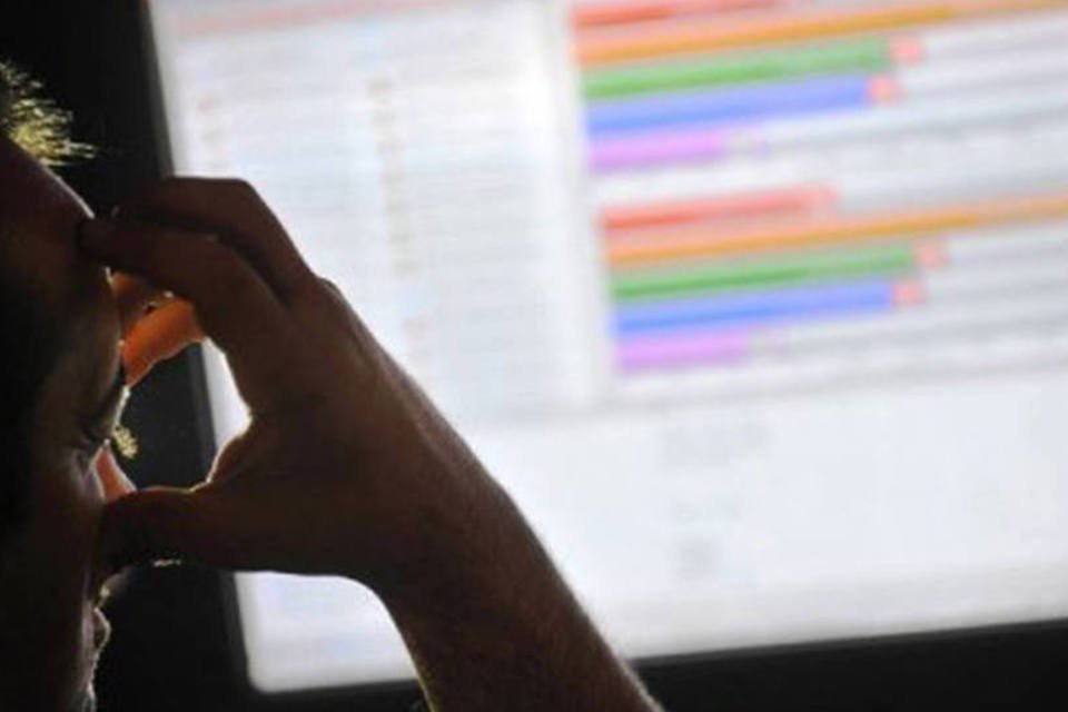 Milhares de usuários estão ameaçados de ficar sem internet