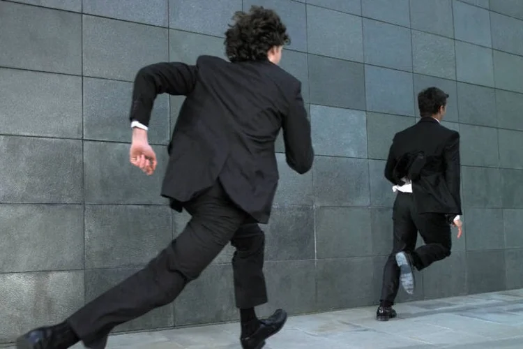 Fuga de investidores: veja, a seguir, frases que não devem sair da sua boca ao conversar com um deles (Thinkstock)