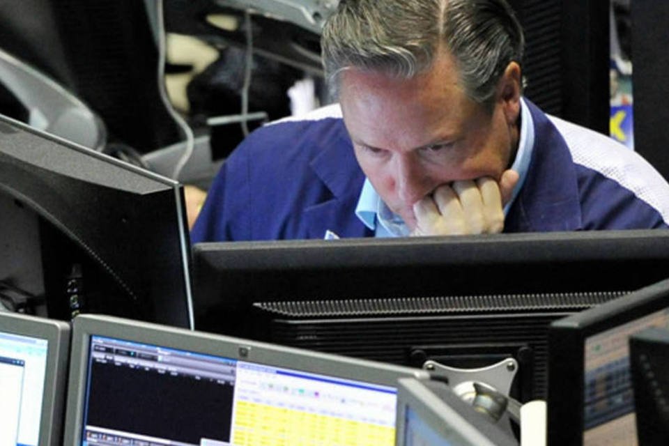 Brasil recua de fórmula de sucesso e investidores se protegem