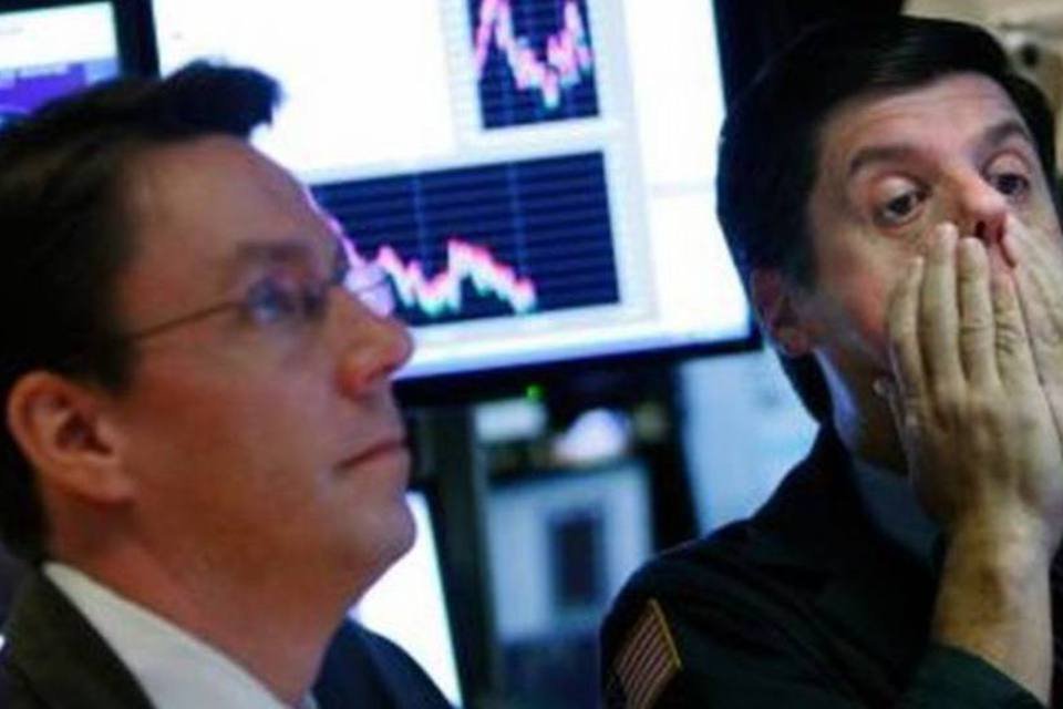 Petrobras amplia queda na Bovespa após novo comunicado