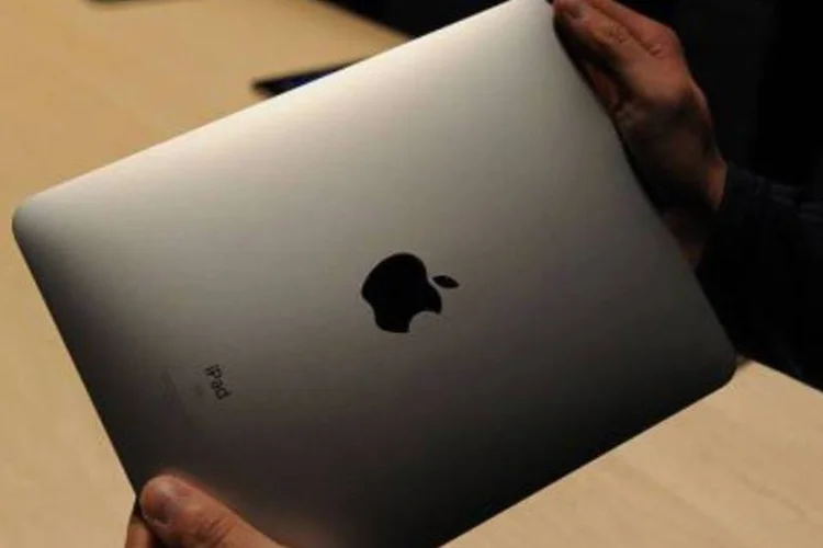 Estimulados pelas vendas do tablet iPad, da Apple, as vendas de aparelhos com tela sensível ao toque chegarão a mais de 136 milhões em 2014 (.)