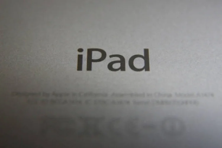 iPad: imagem traz as funcionalidades que estarão presentes nos novos iPads como a integração do sensor Touch ID (Reprodução)