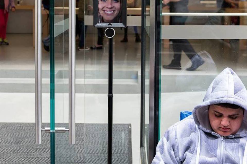 iPad espera em fila para comprar iPhone 6s