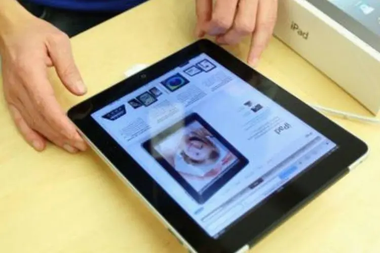 Apple diz que vendeu mais de um milhão de unidades do iPad em um mês (.)