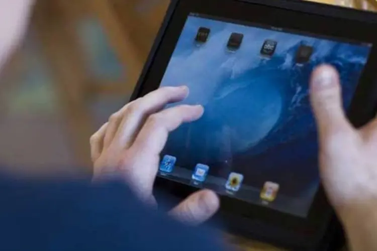 Os pais que não tiverem condições de comprar o iPad poderão alugar o gadget (Getty Images)